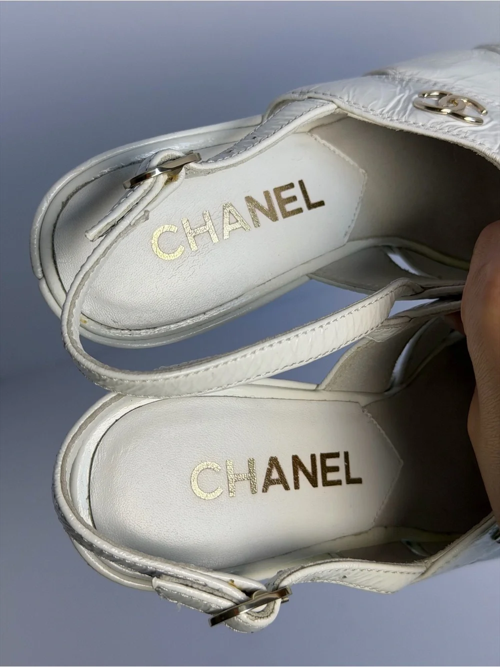 Chanel Pre-Fall 2023 Paris-Dakar Runway White Patent Leather Platform Slingback